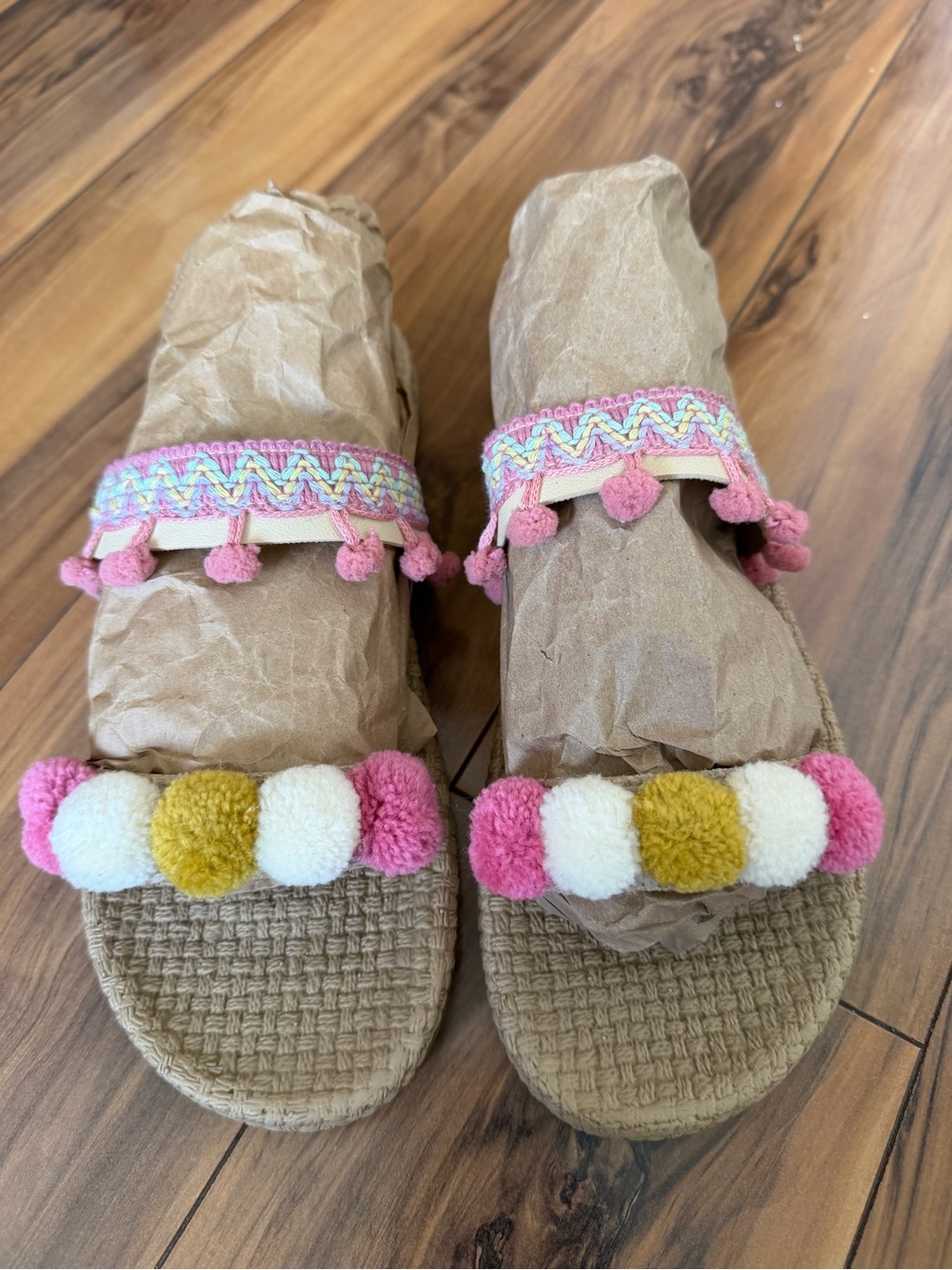 NWT Chonchawa Handmade Pom-Pom Double Strap Slide Sandals